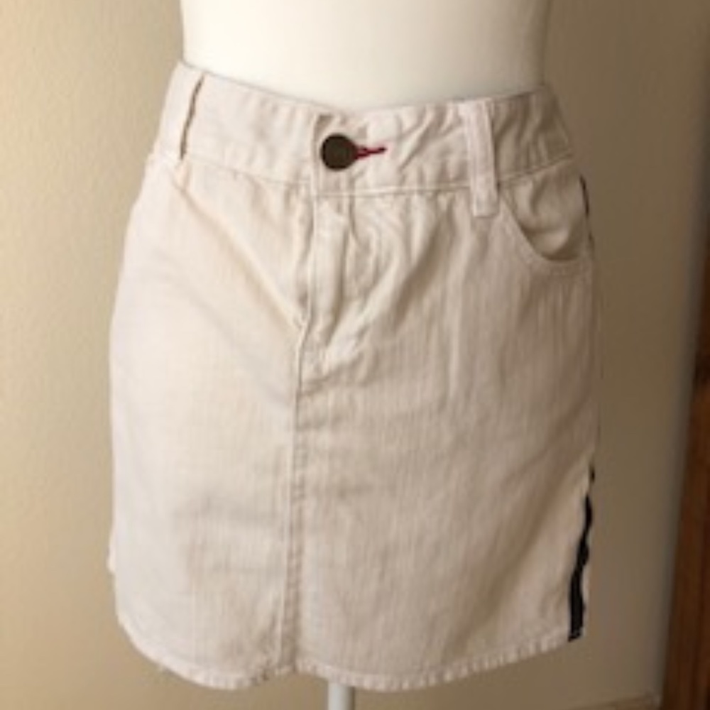 Classic White Denim Skirt by Tommy Hilfiger
